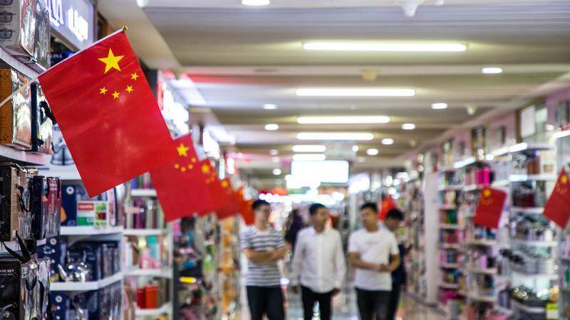 义乌等候全世界：电商、直播与不准备烧钱的小商品商户