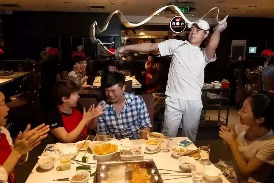海底捞向何处走？