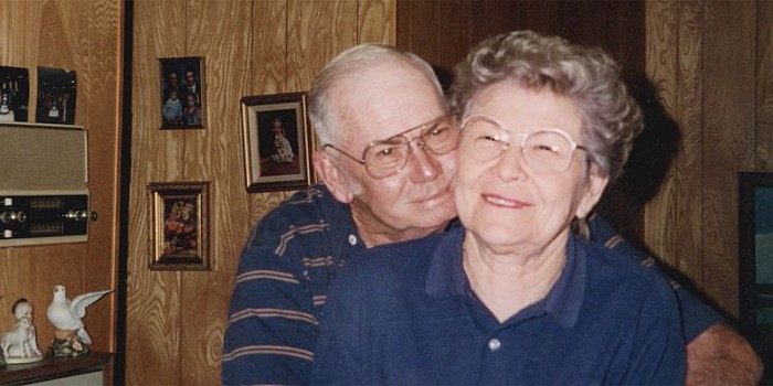 <b>谷歌超级碗广告走温情路线：帮助老人记住和妻子的美好回忆</b>