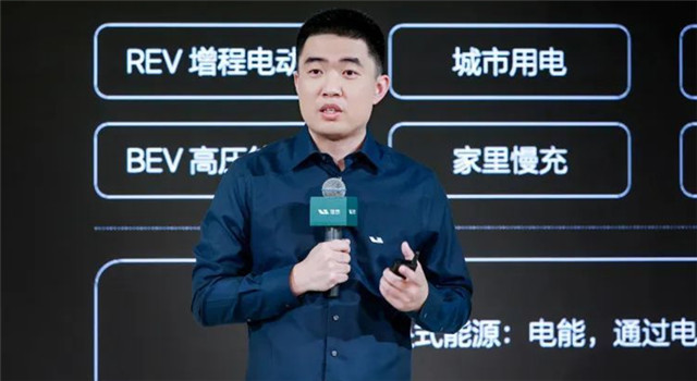 “二李”分道扬镳，理想和蔚来正驶向不同的终点