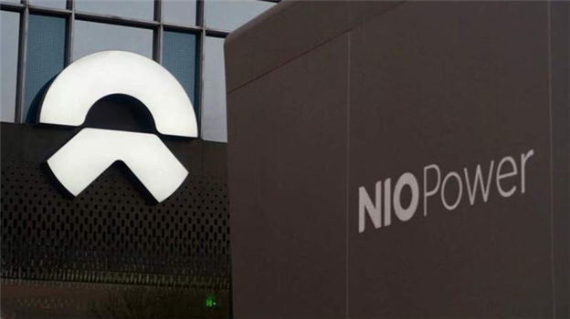 蔚来“往下走”？