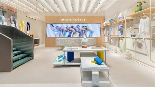 2000亿巨头盯上女人的钱包