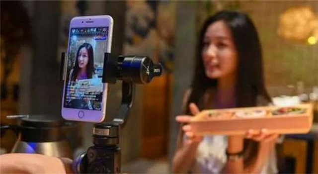 先砸5亿，抖音迈入本地生活深水区