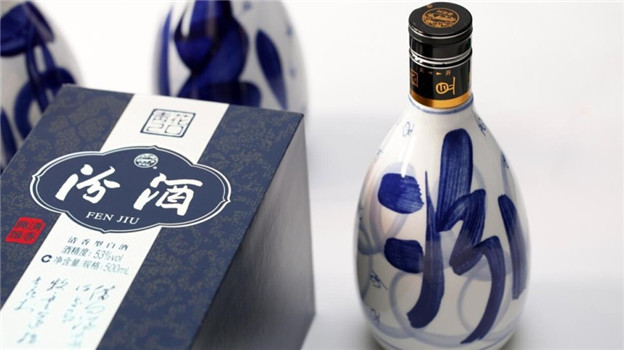 年内市值缩水600亿！山西汾酒业绩向左，股价向右？