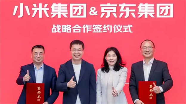 刘强东拿下雷军2000亿大单