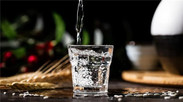 白酒库存再创新高？白酒是卖不动了还是有其他隐情？