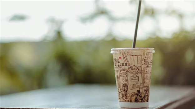 31岁，年入百亿，霸王茶姬创始人凭什么？